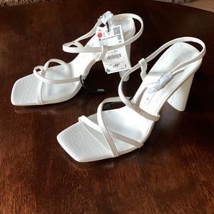 Women’s white Zara sandals
